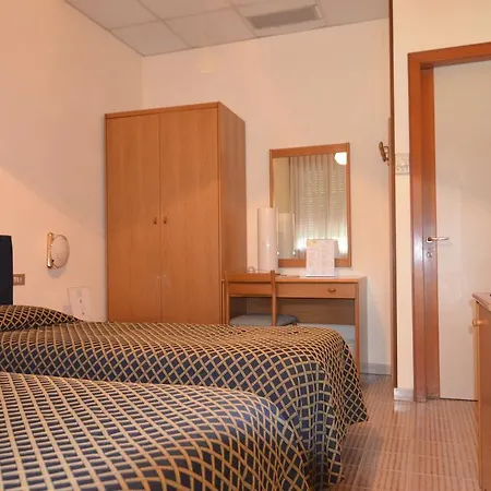 Magnolia Hotel